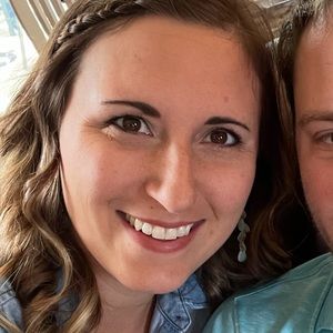 Meet your Posher, Cara